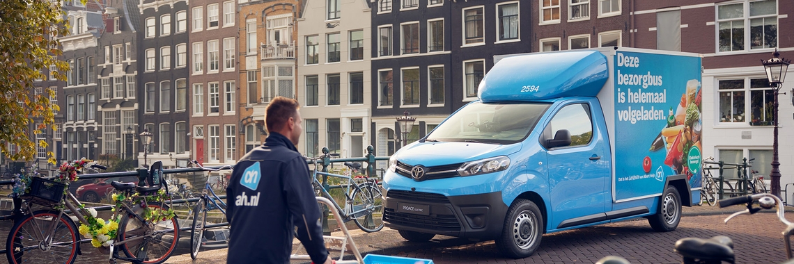 Toyota-exterieur-Albert-Heijn-batterij-elektrische-Toyota-Proace